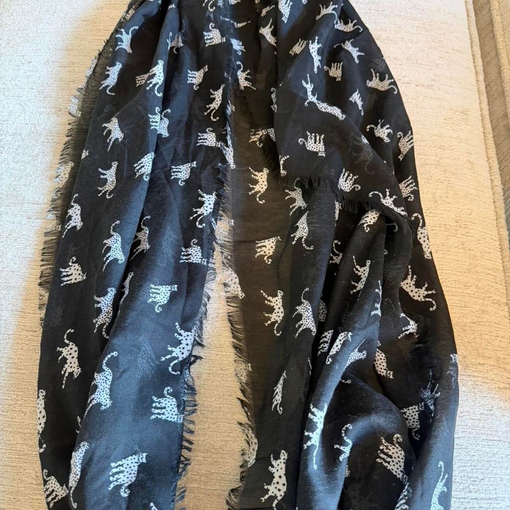 Collection Eighteen Black and white Cheetah Print Infinity Scarf Leopard